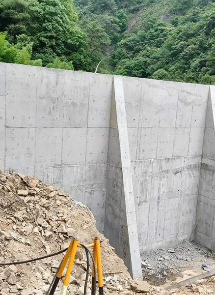 大同天镇县重力式挡土墙